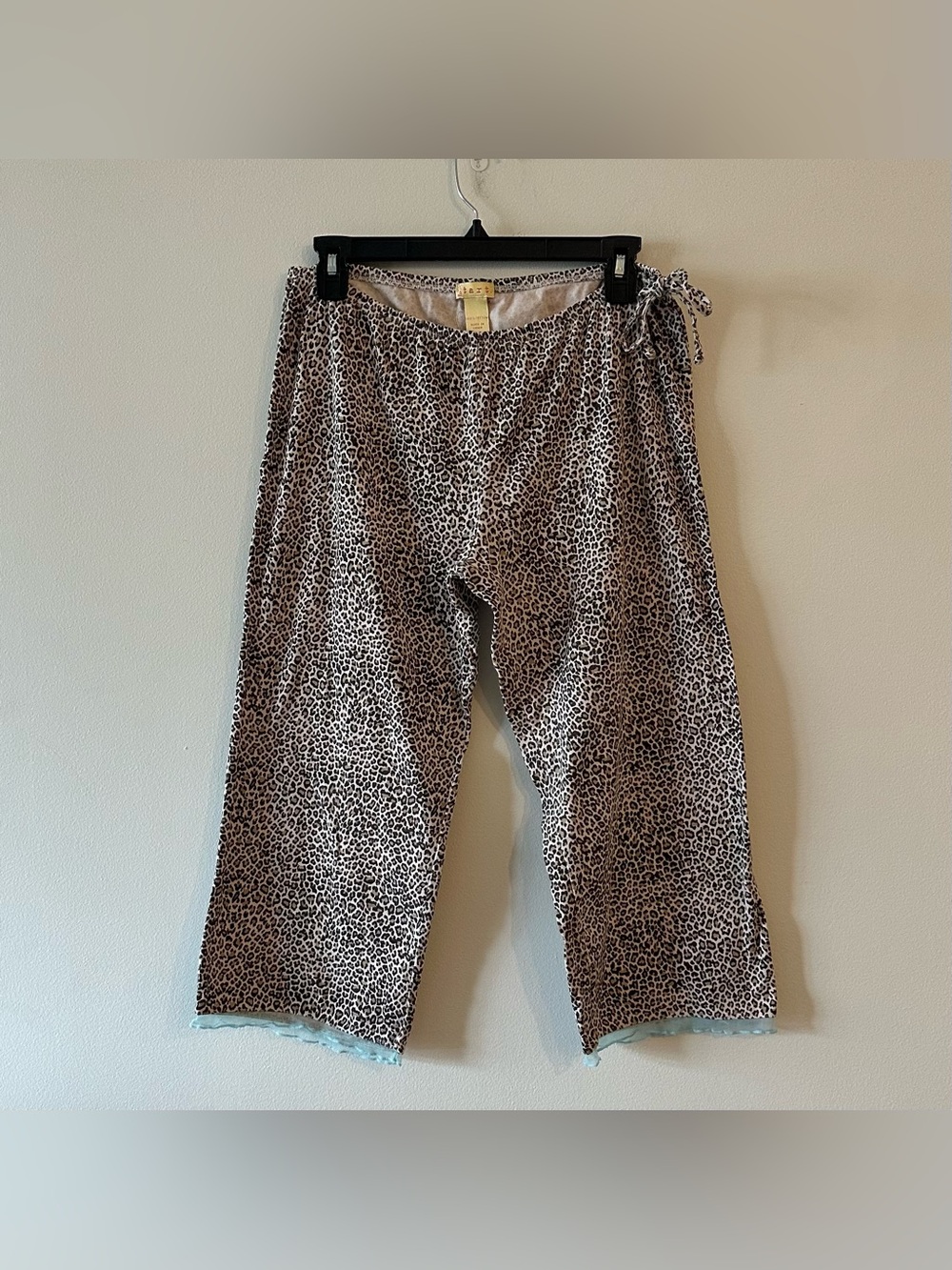 Vintage Y2K Tart Leopard Blue Ruffle Trim Bow Pajama Lounge Capri Crop L Pants